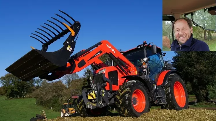 Loïc Toullier, agriculteur dans le sud de la Manche, a testé le Kubota M6-142 durant une semaine en octobre 2021.