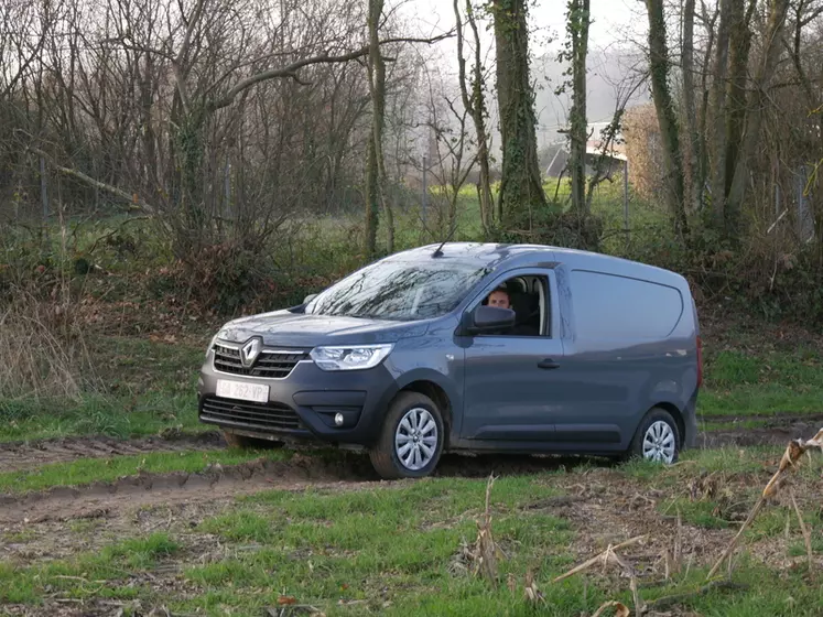 Le Renault Express Van se complète en option du contrôle d’adhérence Extend Grip.