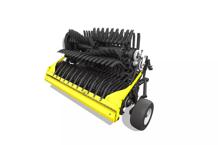 Le système de chargement de la remorque autochargeuse Boss 3000 Master de Pöttinger se compose de 4 rangées de peignes fixes et fonctionne sans came. 