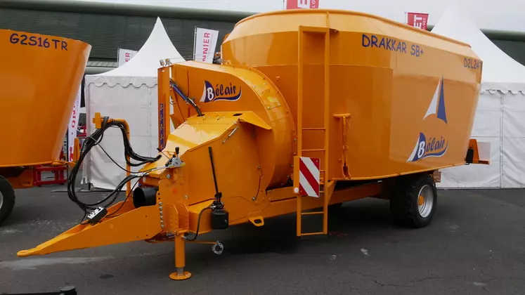 La gamme de mélangeuses Bélair Drakkar SB+ est davantage adaptée aux rations riches en fibres. 