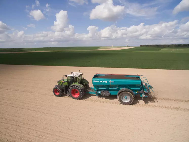Lemken propose désormais des épandeurs d'engrais - Le Bulletin des  agriculteurs