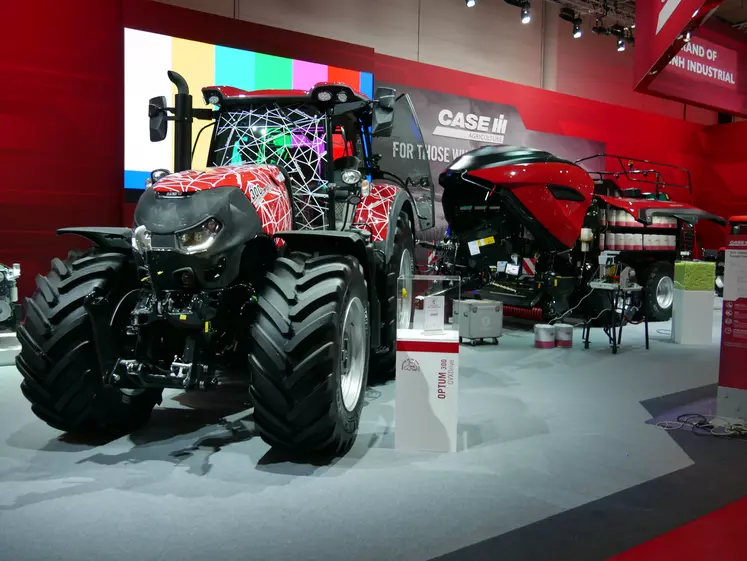 Case IH Optum 300