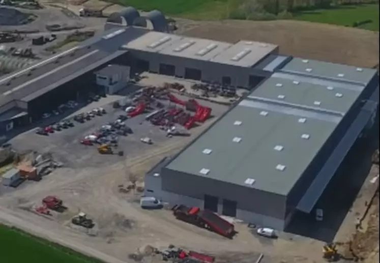 Le site de production Downs, à Sainte-Marie-Cappel, devrait augmenter sa surface de production de manière conséquente. Downs a beaucoup investi également dans l'automatisation de l'outil de production. 