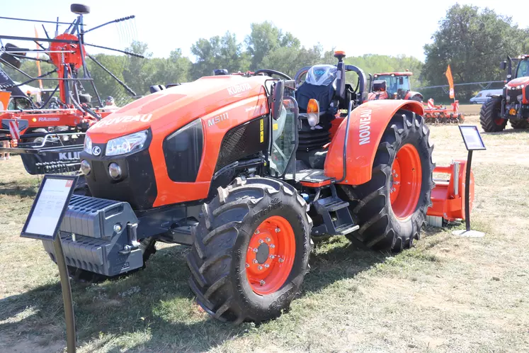 Kubota M5111 Low Profile