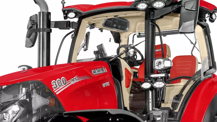 Sur la nouvelle génération de tracteurs Case IH Optum, le pare-brise est plus grand et propose un essuie-glace à grand angle de balayage. 