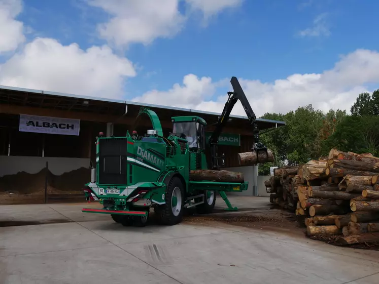 Broyeur de bois automoteur Diamant 2000