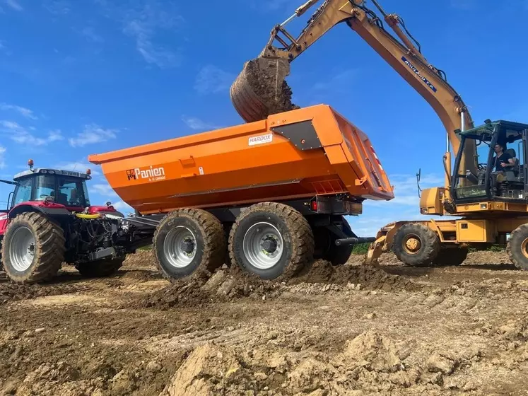 Panien lance une gamme de bennes TP à caisse ronde en acier Hardox.