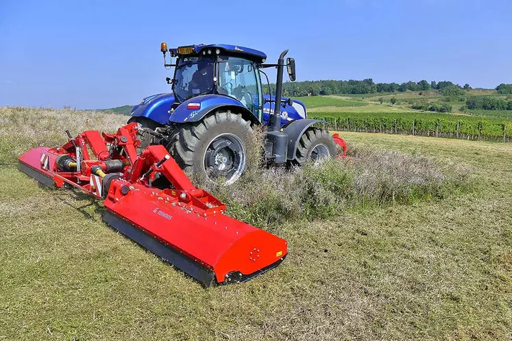 Les broyeurs Tehnos travaillent jusqu'à 9 m de large.