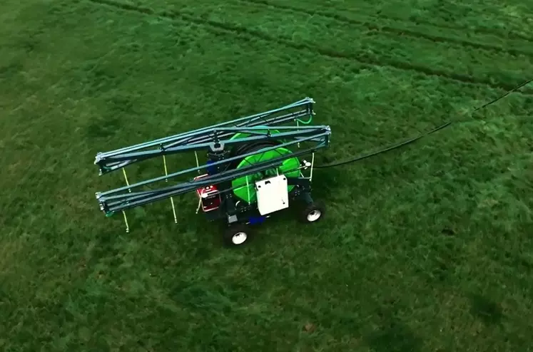 Selon ses concepteurs, le robot RainButler de Rain2Soil diminue de 80 % le temps de travail lié à l'irrigation.