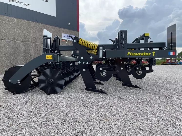 Ameublisseur Fissurator de Guilbart