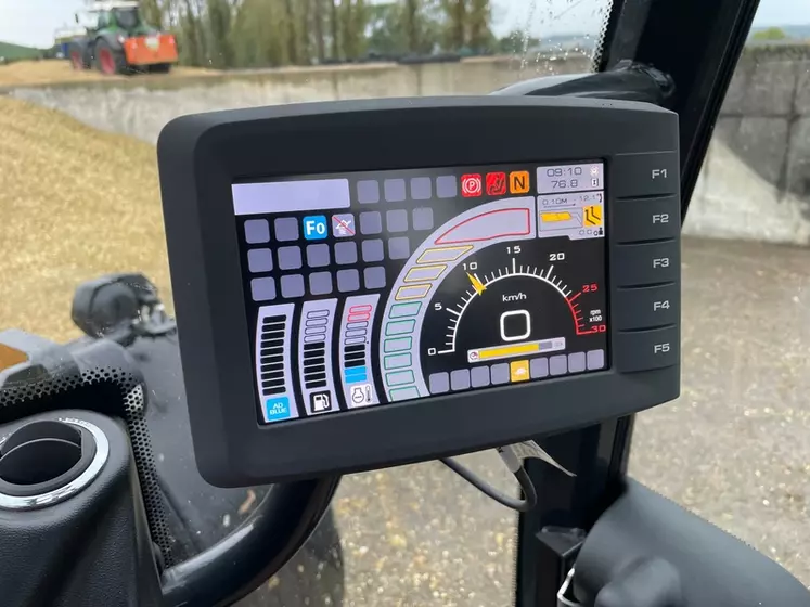 Ecran couleur de chargeuse articulée Dieci Agri Pivot T70 