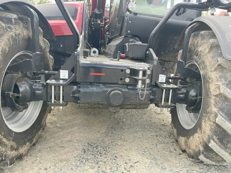 <em class="placeholder">Pont avant du chargeur télescopique Case IH Farmlift 742</em>