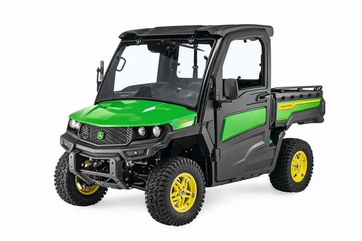 <em class="placeholder">SSV John Deere Gator XUV 875 M</em>
