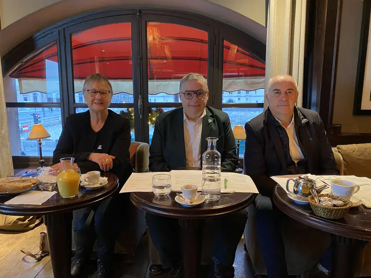 Martine Perin, secrétaire général, Philippe Largeau, président et Frédéric Jan, vice-président délégué de la FNEDT.  