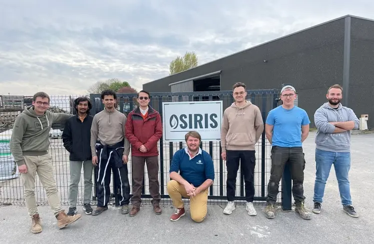 <em class="placeholder">Photo de groupe représentant l&#039;ensemble des effectifs de la start up Osiris Agriculture</em>