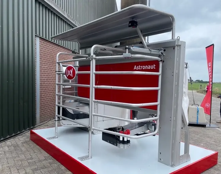 <em class="placeholder">Robot de traite Lely Astronaut A5 Next,</em>
