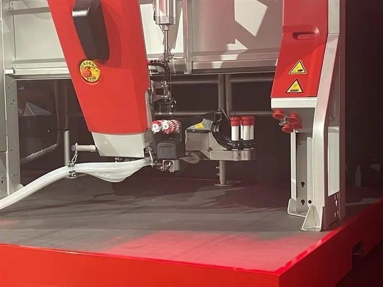 <em class="placeholder">Robot de traite Lely Astronaut A5 Next,</em>