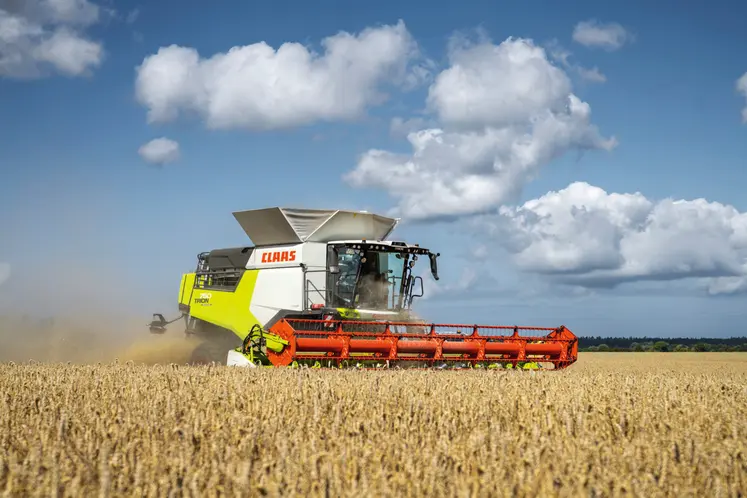 Moissonneuse-batteuse Claas Trion 760