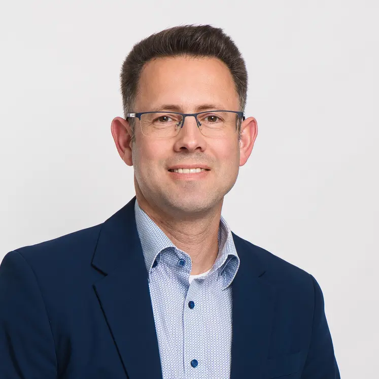 Photo de Georg Horst Schuchmann est responsable de projet en ingénierie agricole au centre de compétences DLG pour l'agriculture et l'alimentation à Francfort.