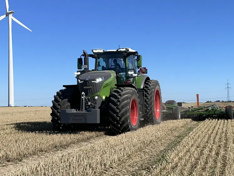 Tracteur Fendt 1000 VarioDrive Gen4.