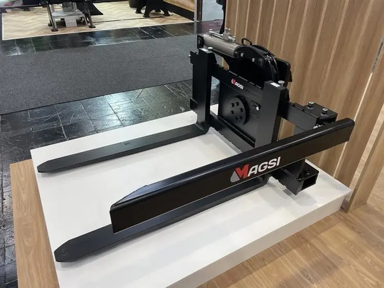 <em class="placeholder">Retourne palox 180 degrés de Magsi au salon Agritechnica 2025</em>