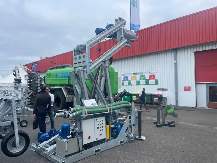 <em class="placeholder">Séparateur de phase mobile Fan Separator</em>