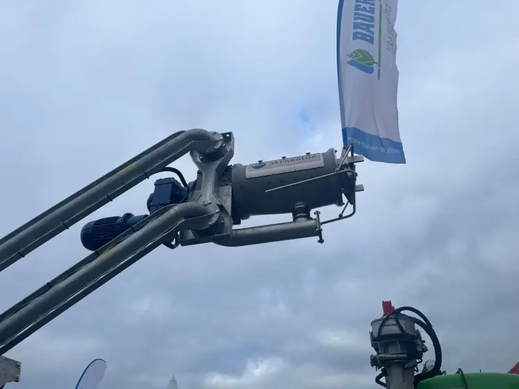 <em class="placeholder">Séparateur de phase mobile Fan Separator</em>