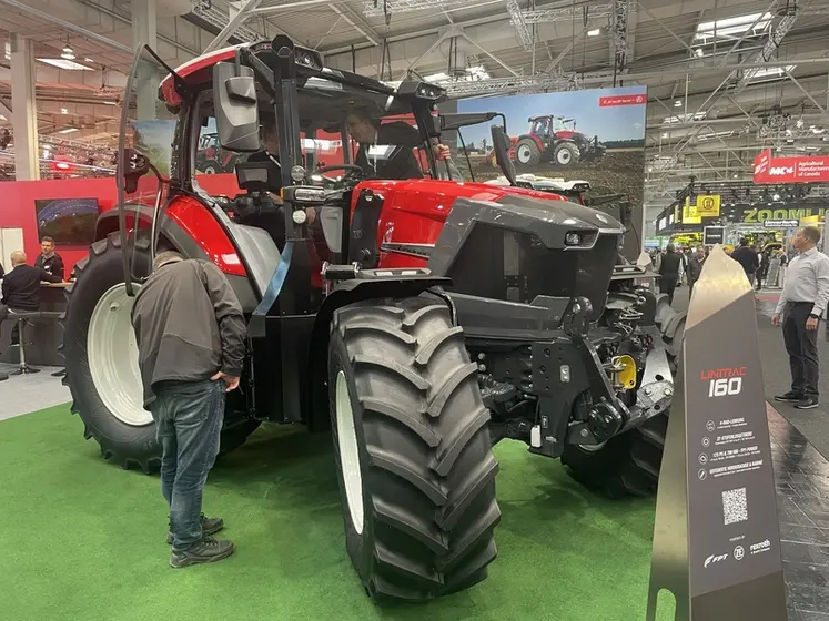 <em class="placeholder">Tracteur Lindner Lintrac 160 au salon allemand Agritechnica 2025</em>