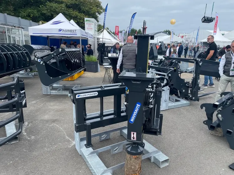 <em class="placeholder">Enfonce-pieux d&#039;Agriest au Space 2025</em>