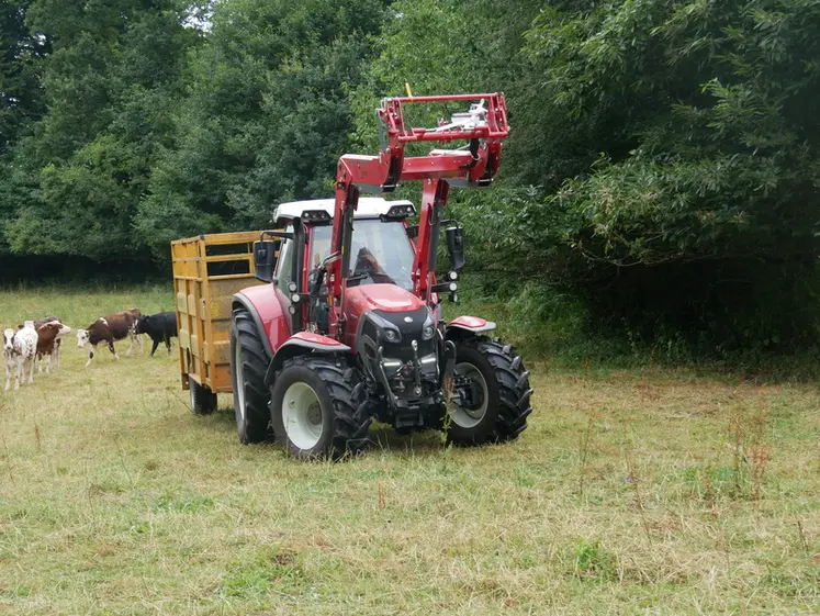 <em class="placeholder">Tracteur Lindner Lintrac 130 LDrive</em>
