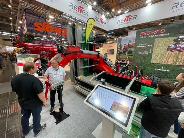 <em class="placeholder">Andaineur à tapis Reiter Respiro R10 Profi</em>