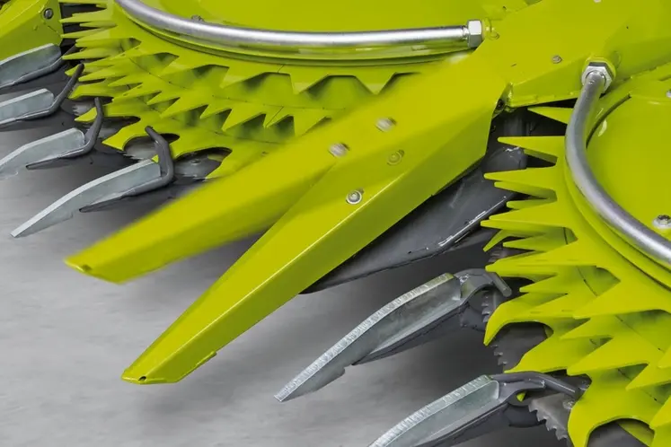 <em class="placeholder">Pointe centrale spéciale maïs versé de bec à maïs Claas Orbis</em>