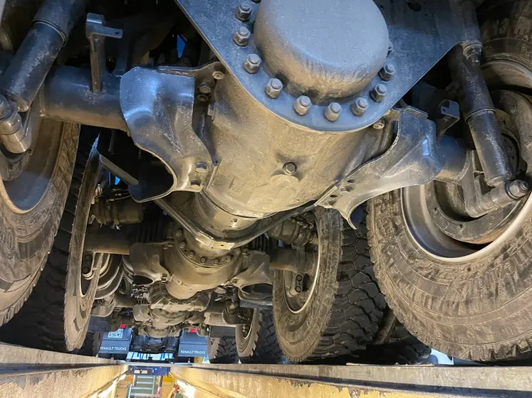 <em class="placeholder">Châssis camion Tatra</em>