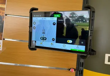 <em class="placeholder">Fournial FJDynamics tablette tactile AG1 Guidage GPS</em>