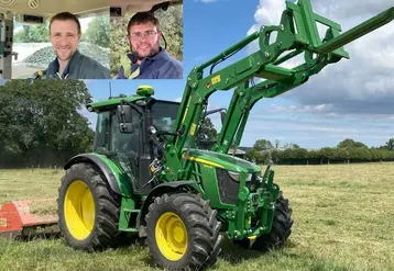 <em class="placeholder">Tracteur John Deere 5130M au champ avec chargeur frontal et broyeur </em>