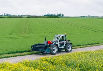 <em class="placeholder">Chariot télescopique Massey Ferguson TH avec la transmission à variation continue Dyna-CT</em>