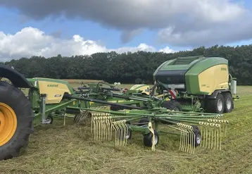 Krone Swadro Baletrain TC880