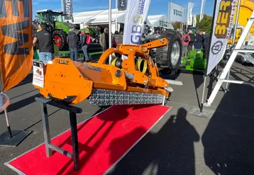 <em class="placeholder">Broyeur Berti Bimax</em>