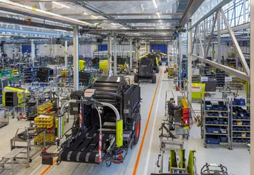 <em class="placeholder">Usine de production de presses Claas à Woippy (Moselle)</em>