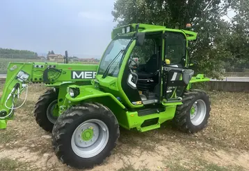 <em class="placeholder">Chargeur télescopique Merlo Turbofarmer TF38.10CS</em>