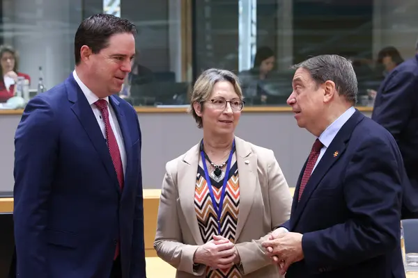 Les ministres de l'Agriculture Martin Heydon (Irlande), Sari Essayah (Finlande) et Luis Planas (Espagne)