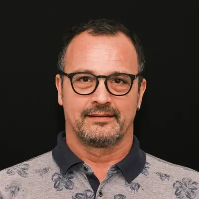 Ruminants/recherche : l’éleveur laitier bio Samuel Bulot élu président de l’Idele