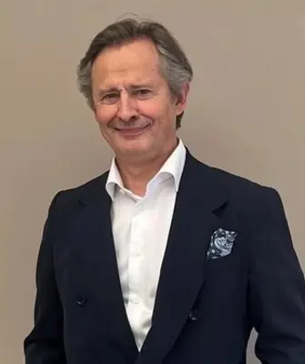 <em class="placeholder">Spiritueux : nouveau DG chez Rémy Cointreau, freiné par le cognac</em>