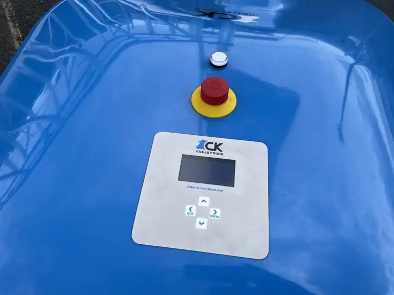 CK Industries robot RPF-1000 au Sommet de l'elevage 2026