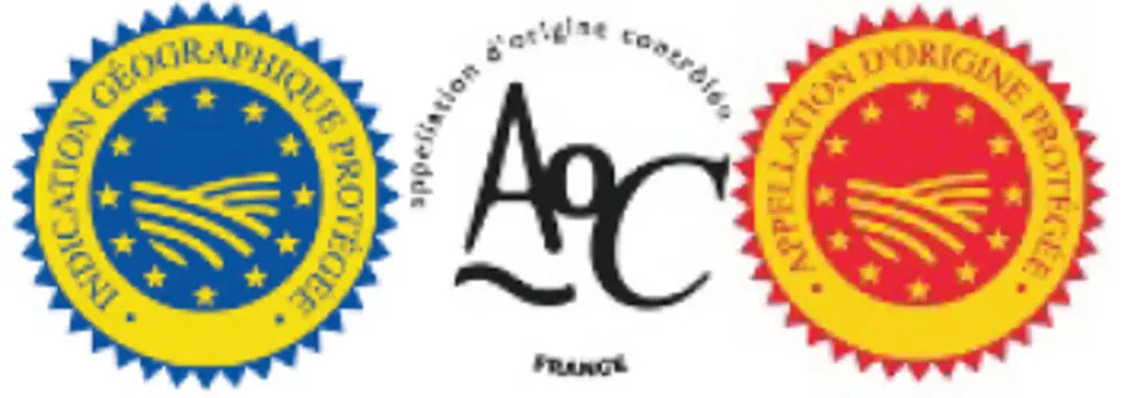Plusieurs logos officiels permettent de reconnaître les produits bénéficiant d’un signe
d’identification de la qualité
et de l’origine (SIQO)