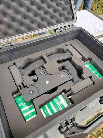 Mallette pour détection de nids de frelon