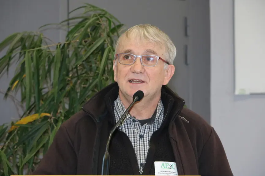 Stéphane Violleau, chambre d'agriculture du Puy-de-Dôme. "L'analyse de l'évolution des sommes de température laisse présager de nouvelles possibilités