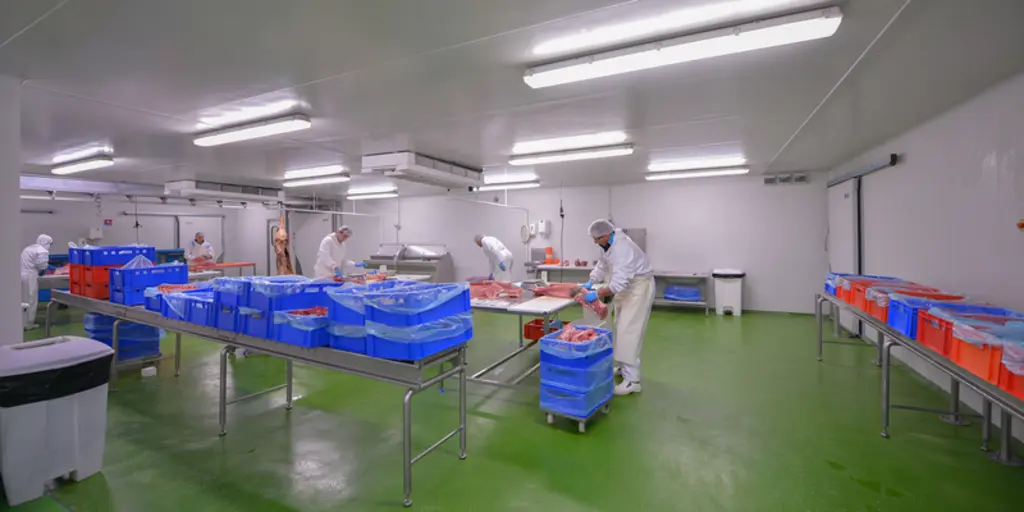 « Après un an à travailler à rythme réduit, il va falloir remettre la machine en route. Ce ne sera pas simple », s’inquiète Frédéric Tressières, qui e