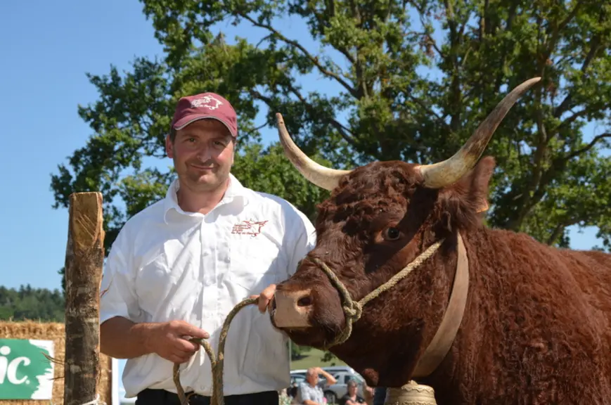 Frédéric Chabrillat a été président du syndicat salers du Puy-de-Dôme de 2009 à 2018 et est actuellement administrateur du herd-book salers.