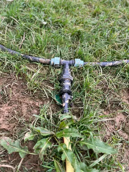 abreuvoir système raccordement eau au pré